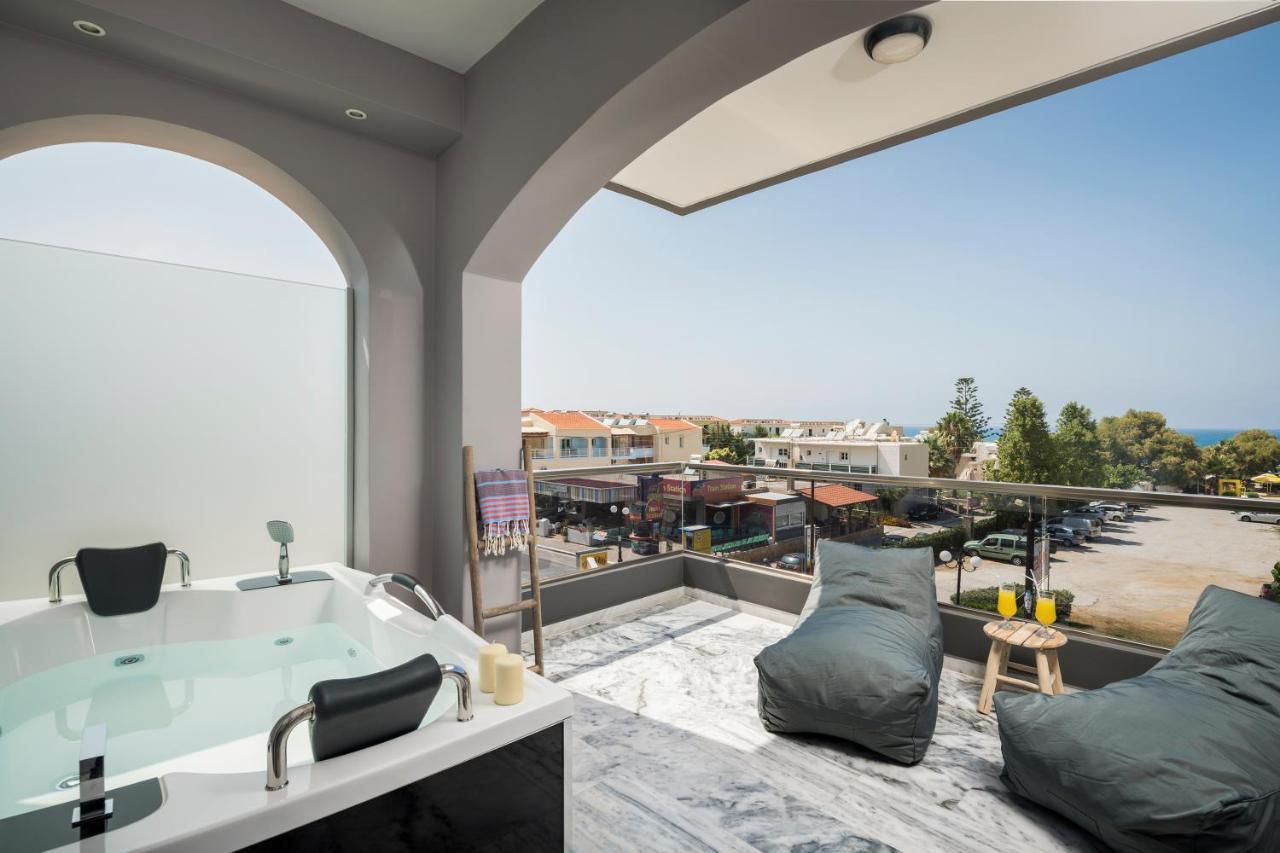 Sun Ray Luxury Apartments Агия-Марина Экстерьер фото